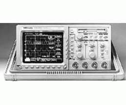 TDS420   Tektronix Digital Oscilloscopes 