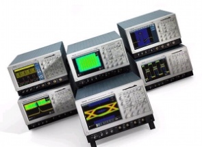 TDS7104   Tektronix Digital Oscilloscopes 