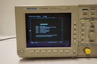 Tektronix TDS640