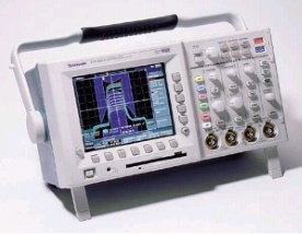 TDS3032   Tektronix Digital Oscilloscopes 