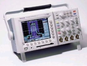 TDS3034   Tektronix Digital Oscilloscopes 