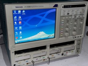 Tektronix DSA8300